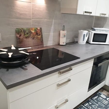 Appartement Cosy Et Chaleureux Лон-ле-Сонье Экстерьер фото